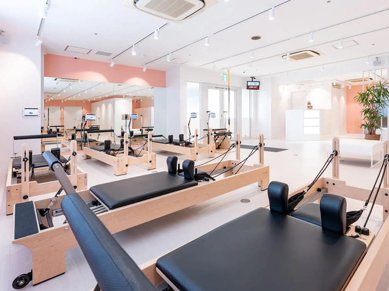 URBAN CLASSIC PILATES　福岡天神店